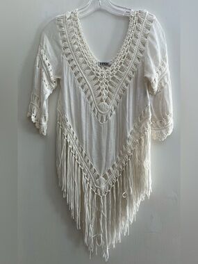 Renjo Boho Crochet Fringe Tunic Size L